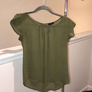 Forrest green sheer top. Like new!